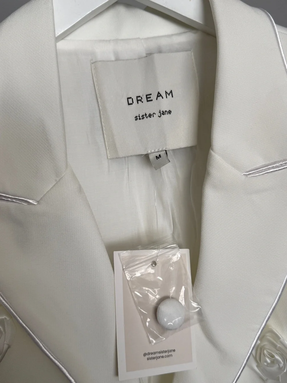 NWT Sister Jane DREAM Rose White Blazer Medium